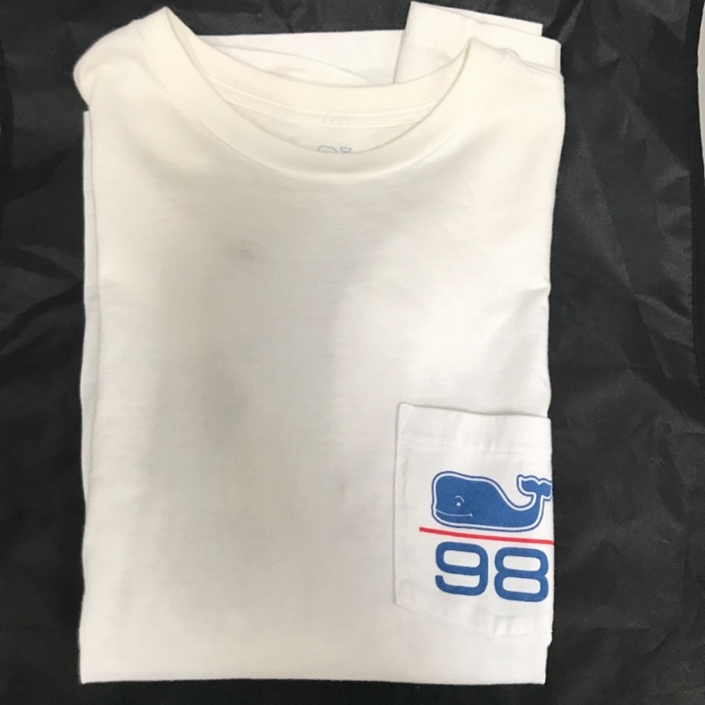 Vineyard Vines men’s tee